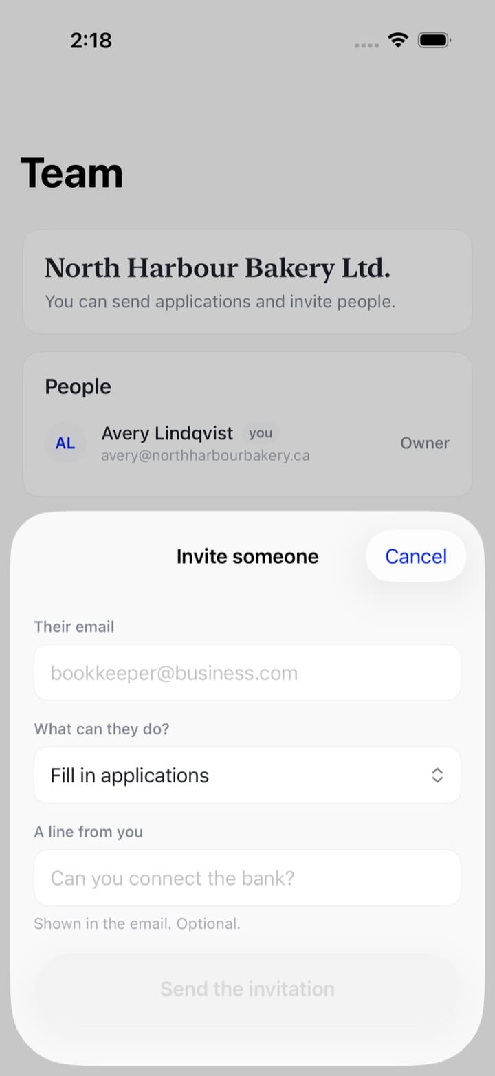 The invite sheet in the Spark app, with fields for their email, what they can do, and an optional note.